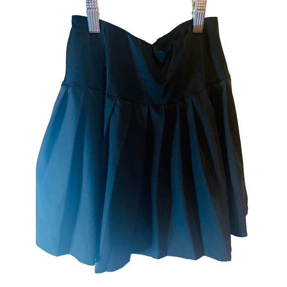 EUC Forever 21 Black Pleated Mini Skirt Size XS - Picture 4 of 7
